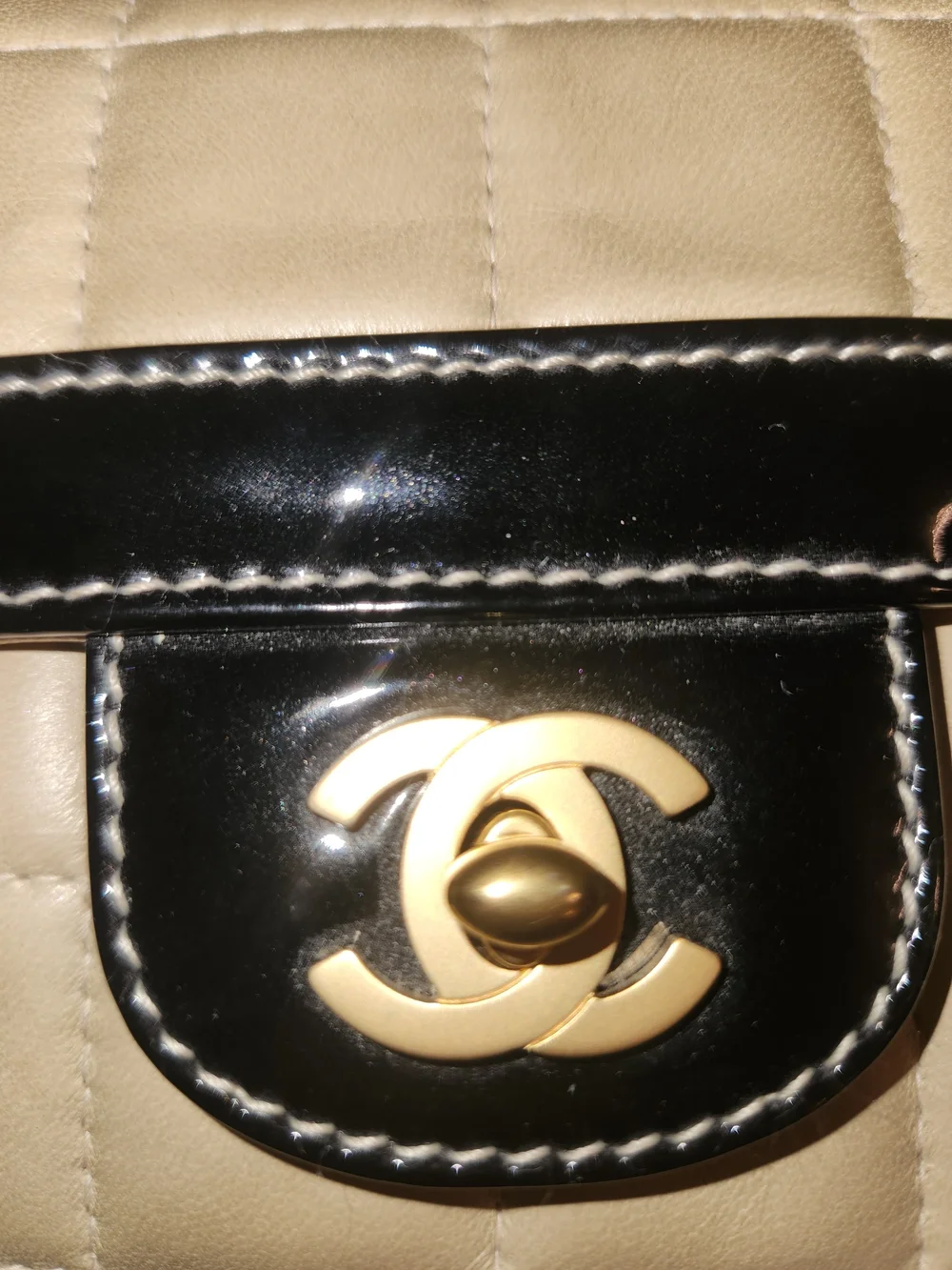 Vintage Chanel Chocolate Bar East/West Flap Quilted Shoulder Bag with Gold Chain